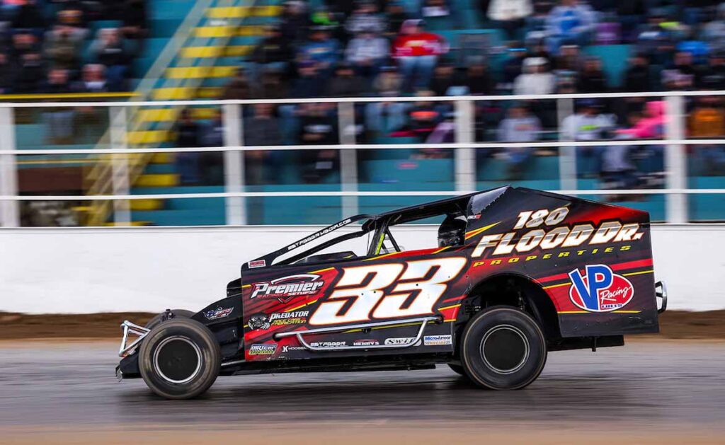 Richard Murtaugh racing at Oswego Speedway