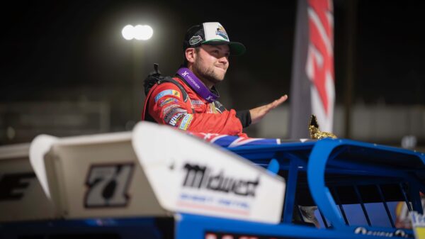 O'Neal in Victory Lane
