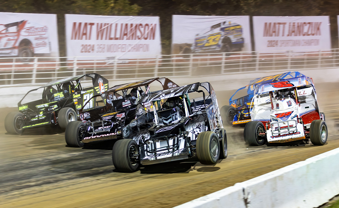 Racing at Oswego Speedway