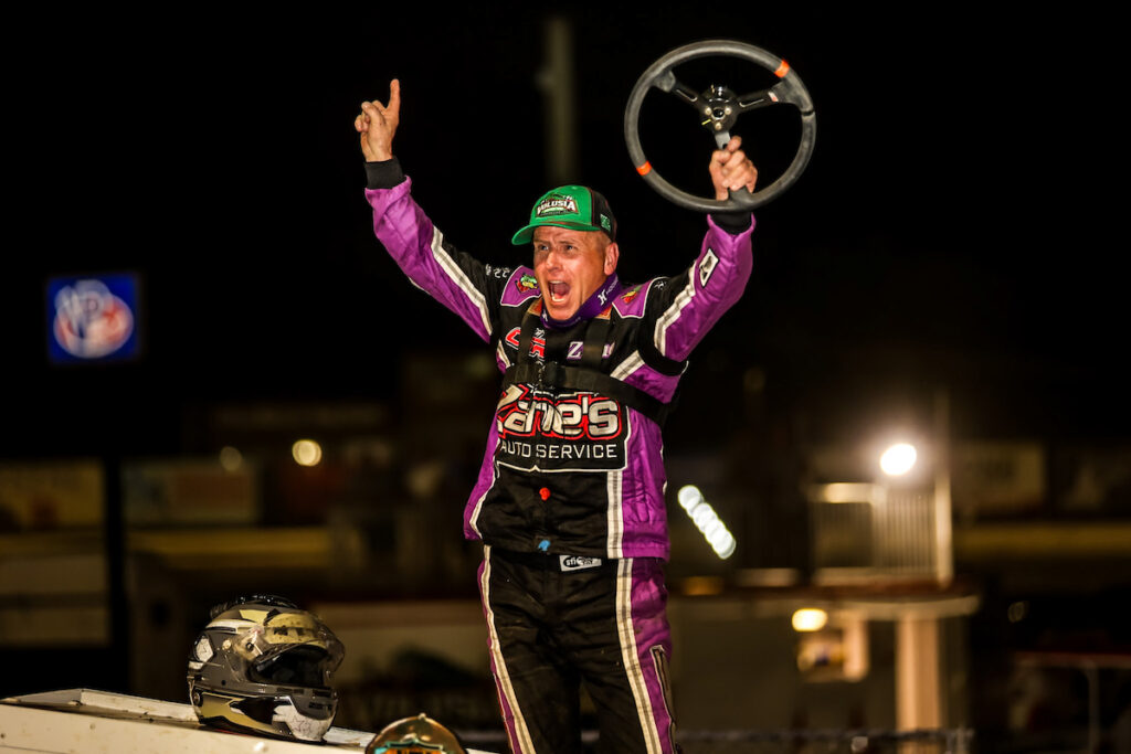 Zane Oedewaldt celebrating