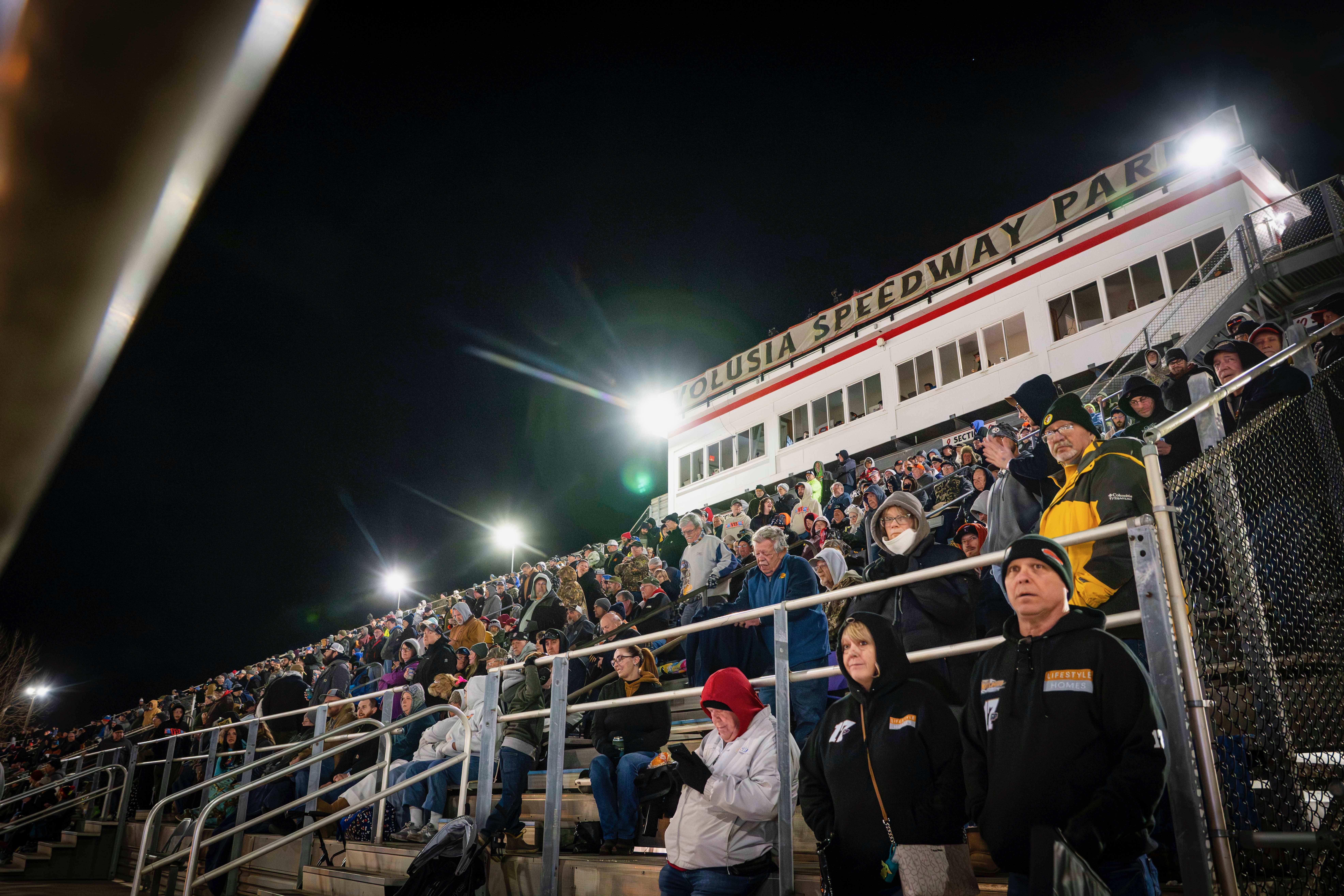 Volusia crowd watching racing