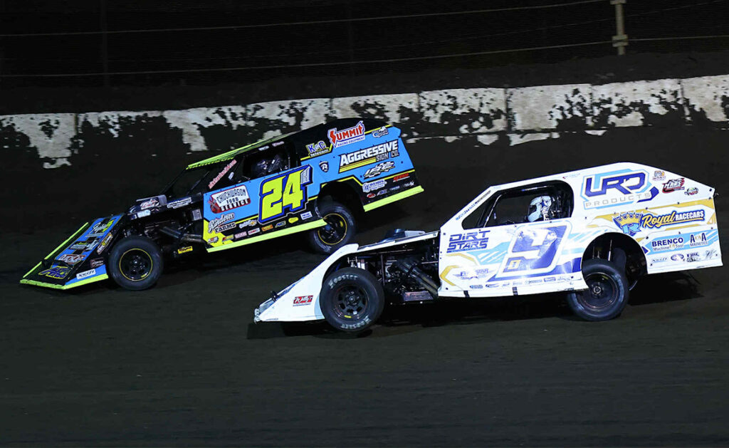 Mike Harrison races Michael Ledford