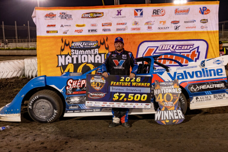 Brandon Sheppard Dominates Macon to Win Second Herald & Review 100