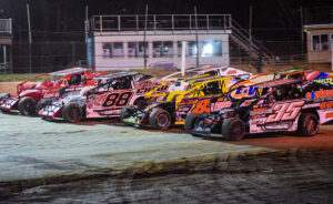 Albany Saratoga Speedway 4-wide