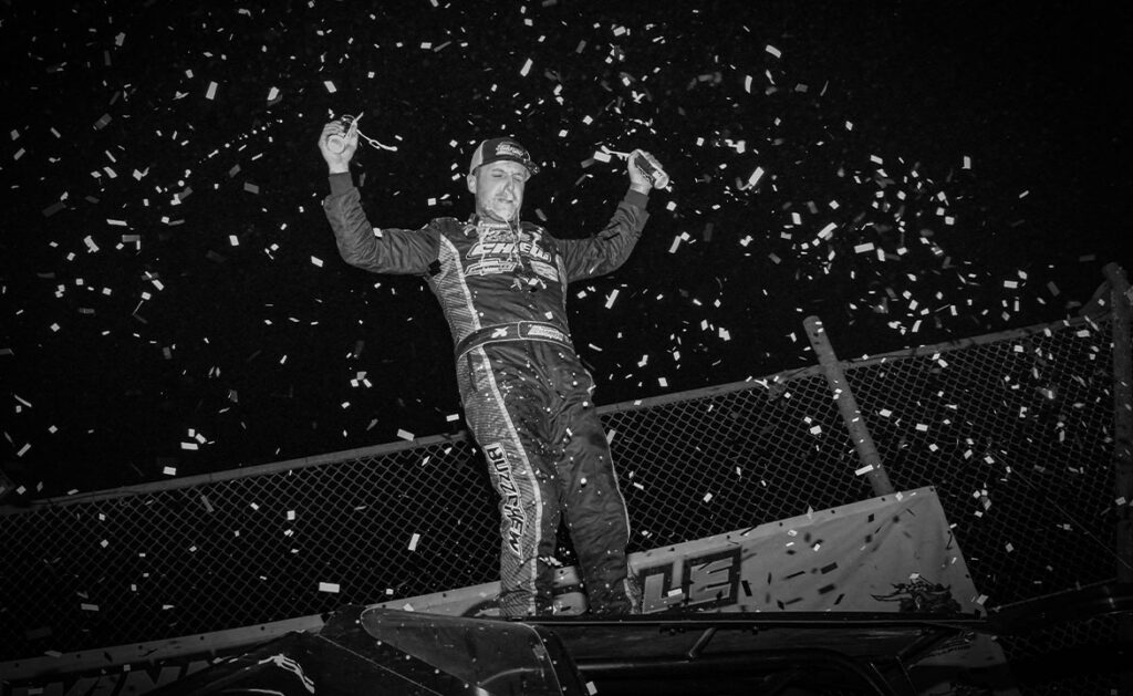 MAPLE LEAF GLORY: Mat Williamson Wins at Brockville, Earns First Canadian Super DIRTcar Series Win in Over a Decade