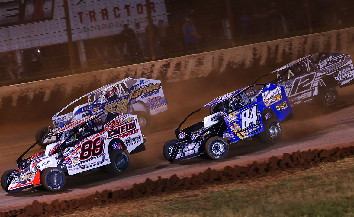 THE MONTH AHEAD: Georgetown, Charlotte Finish Off 2025 Season For Super DIRTcar Series