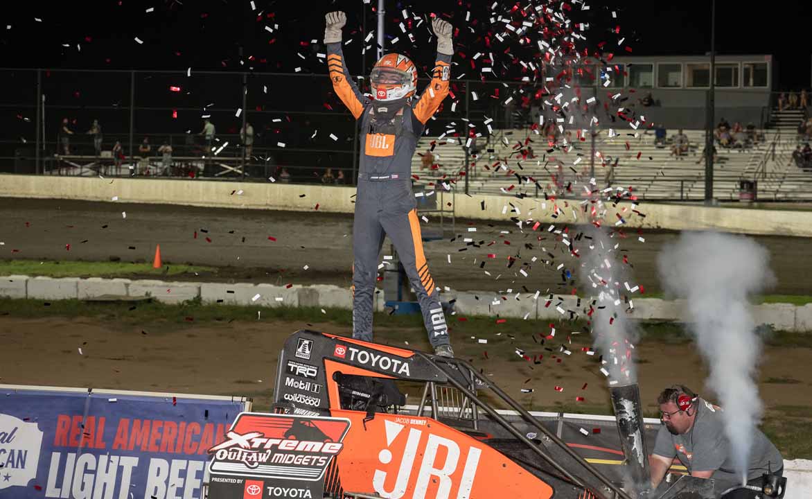 Jacob Denney Slides Towards Fifth Xtreme Outlaw Midget Victory of 2025 at Arrowhead