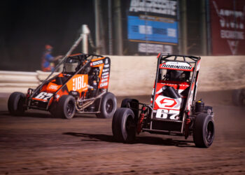 Jacob Denney (left) and Colton Robinson (right) racing