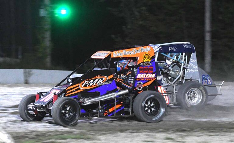 Chris Murray racing around Bear Ridge