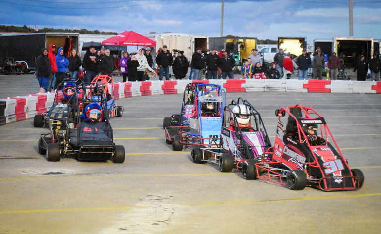 Microds at Oswego Speedway