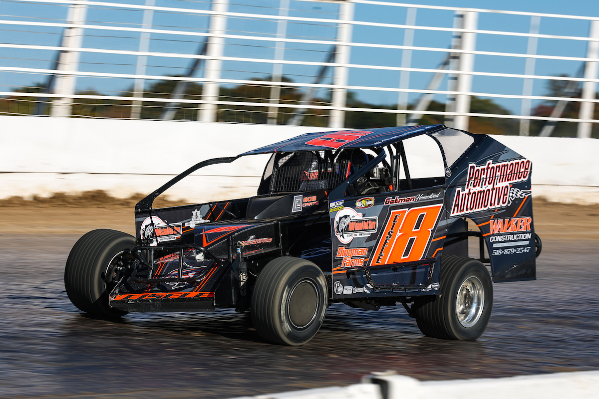 Super DIRT Week DIRTcar Sportsman Modified driver 18 Gavin Eisele