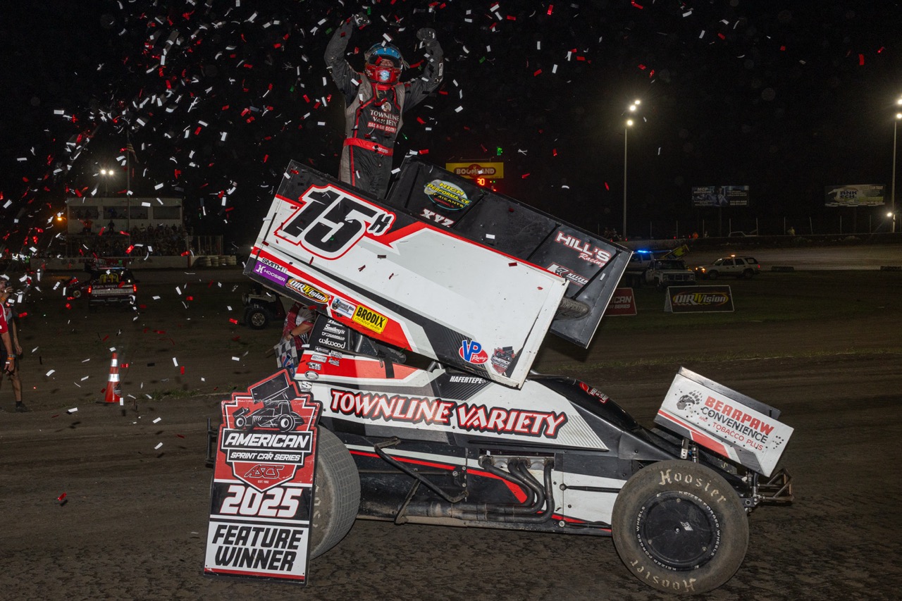 Sam Hafertepe Jr. Wins at Benton, Ties Record for Most Consecutive Feature Wins