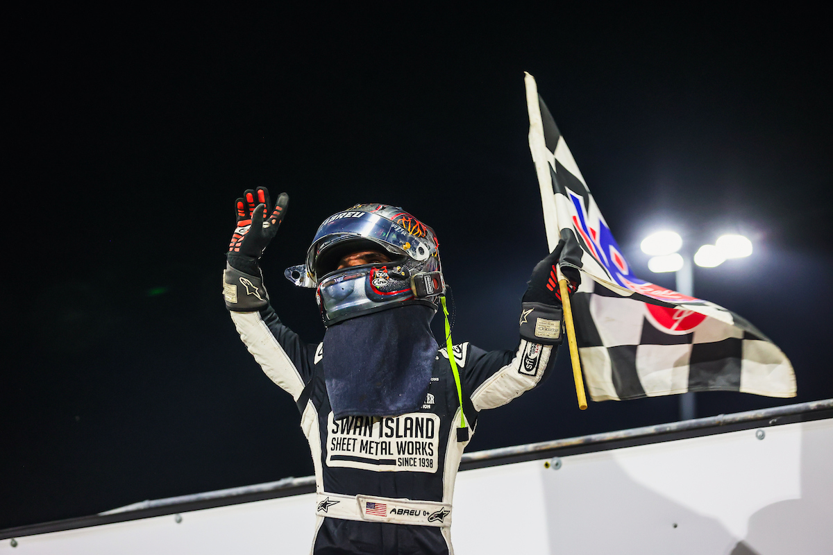 Rico Abreu Passes Kyle Larson Late to Win 35th 360 Knoxville Nationals