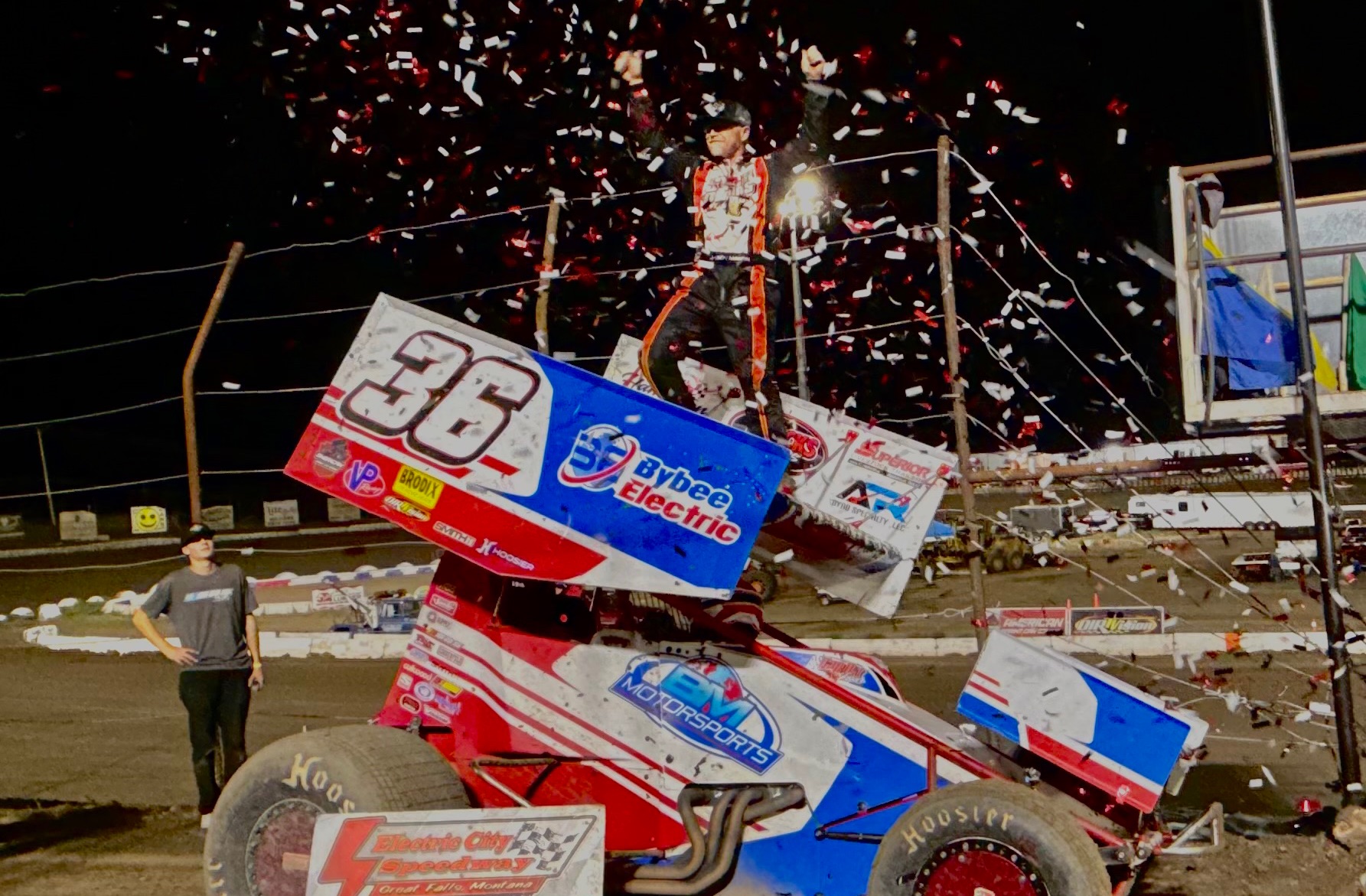 Jason Martin Outduels Blake Hahn for Friday Montana Roundup Win at Electric City